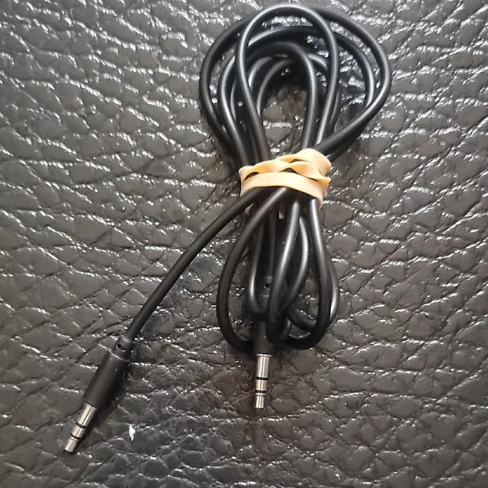 Premium Black Audio Cable